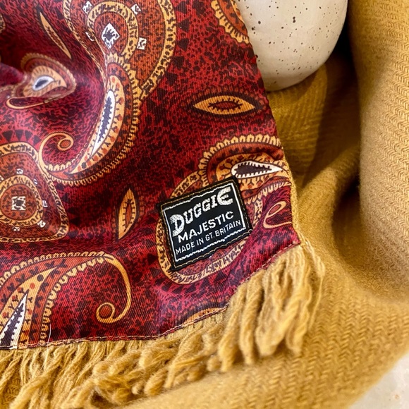 Vintage wool scarf Duggie Majestic - Picture 3 of 7